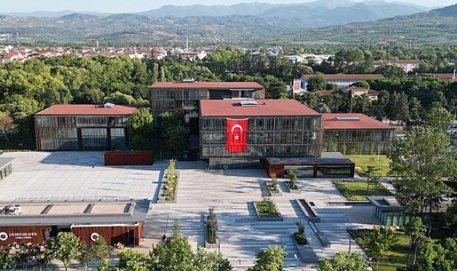 İnegöl Belediyesi’nde Görev Değişimi