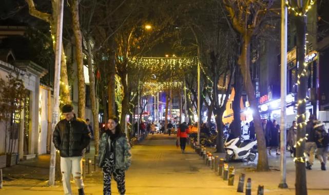 İstanbul Bakırköy yeni yıla hazır!