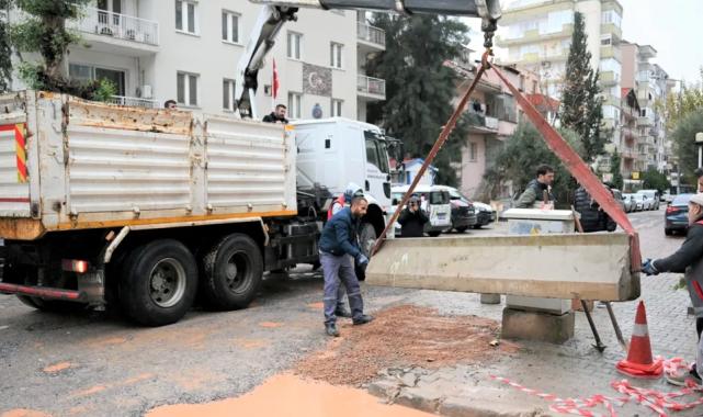 İzmir Bornova’da elektrik kaçağı tehlikesine hızlı müdahale