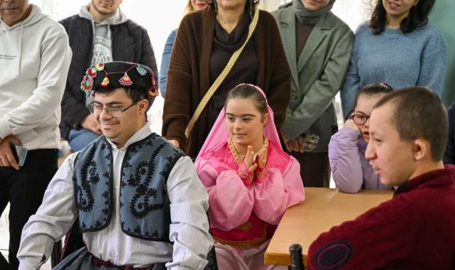 İzmir Bornova’da özel çocuklar anlamlı buluşma