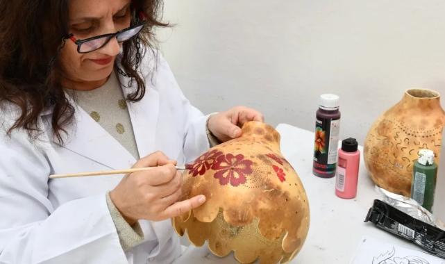 İzmir Çiğli’nin kültür kursları tüm hızıyla devam ediyor