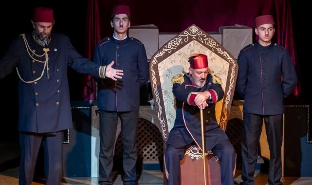 İzmir’de 6. Mahalle Tiyatroları’na muhteşem final