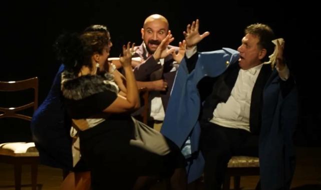 İzmir’de Mahalle Tiyatroları perdesini 6. kez açtı