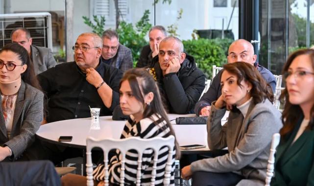 İzmir’de ‘tarihi’ dokunuş