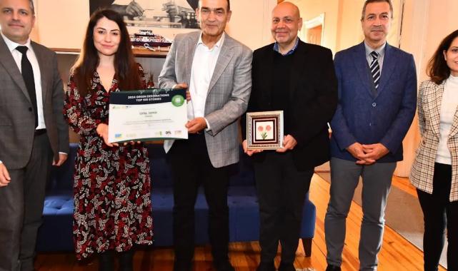 İzmir’e “En İyi 100 Hikaye Ödülü” sertifikası verildi