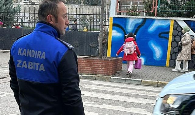 Kandıra Belediyesi Zabıta Ekipleri Öğrenci Güvenliği İçin Devrede