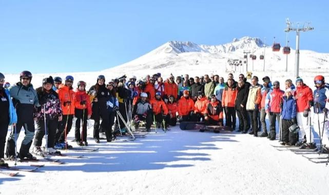 Kayseri Erciyes’te sezon açıldı