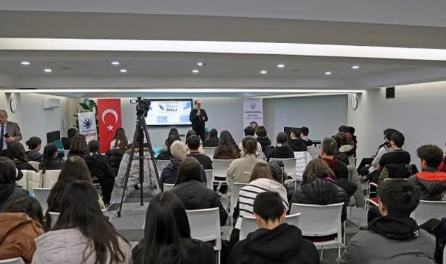 Kayseri Talas’ta Yazar Okulu’na büyük ilgi