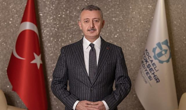 Kocaeli Büyükşehir Belediye Başkanı Doç.Dr.Tahir Büyükakın’ın yeni yıl mesajı: “Kocaeli için çalışıyoruz, daha çok çalışacağız”