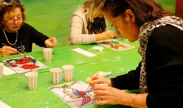 Kocaeli’de ellerin hikayesi sanatla anlatıldı