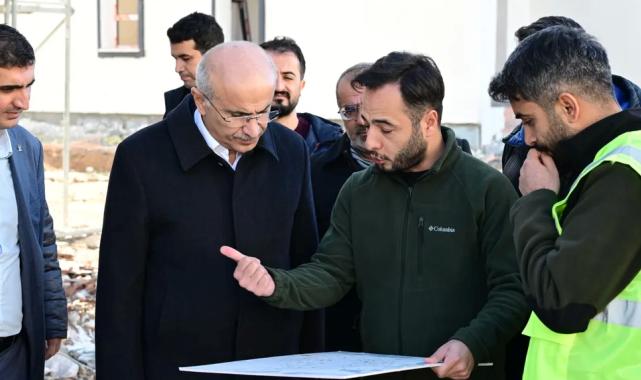 Malatya’da Başkan Er TOKİ konutlarını incelemelerde bulundu
