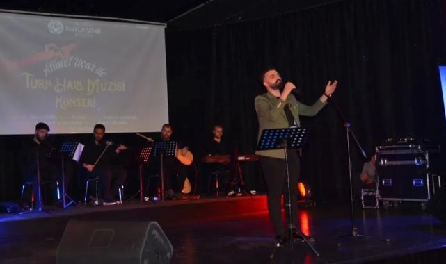 Malatya’da THM konseri kulakların pasını sildi