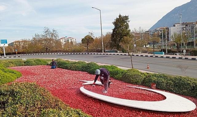 Manisa Büyükşehir, Peyzaj Çalışmalarıyla Şehir Güzelliğini Artırıyor
