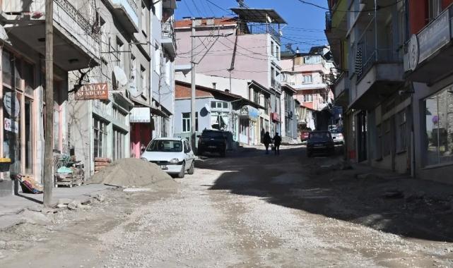 Manisa Demirci’de üst yapı çalışmalarına devam