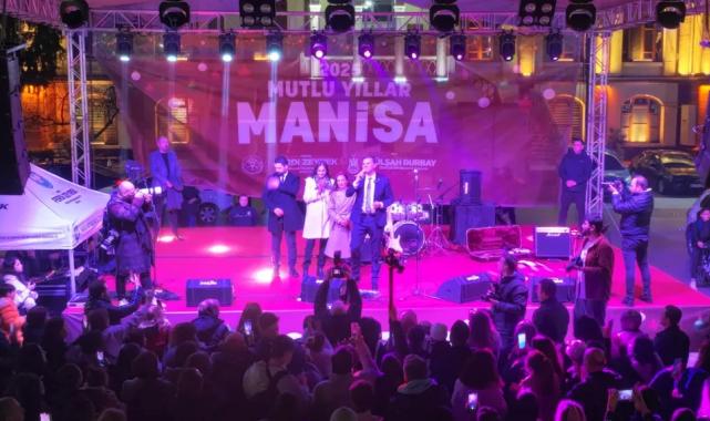 Manisa’da ‘yeni yıl panayırı’ coşkuyla açıldı