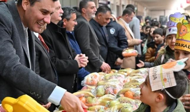 Manisa’da ‘Yerli Malı’ halde kutlandı