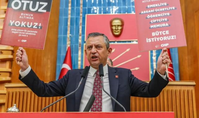 Özgür Özel: Emekçiye hezimeti yaşatarak sefalet ücreti dayatıldı