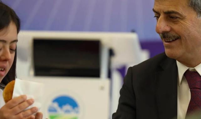 Sakarya’da ‘engelsiz’ kucaklaşma