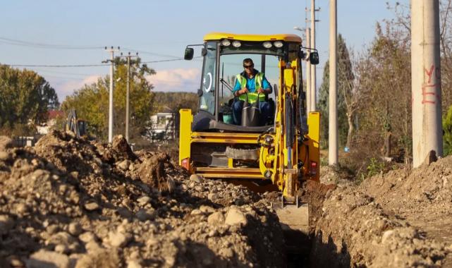 Sakarya’da Karacasu Caddesi’nde altyapı tamam sıra üstyapıda!
