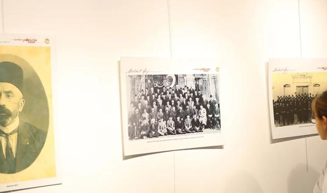 Sakarya’da Mehmet Akif Ersoy sergisi açıldı