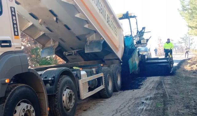 Sakarya’da şehrin en uzak noktasında asfalt atağı