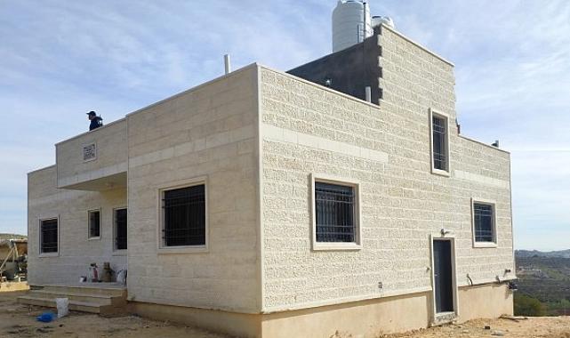 TDBB Başkanı Altay: “2022’de İsrail Tarafından Haksız Yere Evi Yıkılan Filistinli Ailenin Evini Yeniden İnşa Ettik”