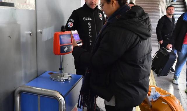 Toplu ulaşımda ‘Dijital İzmirim Kart’ rahatlığı