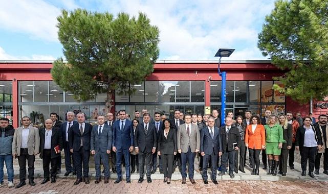 Tugay: İzmir’in gördüğü en iyi belediyecilik hizmetini yapacağız