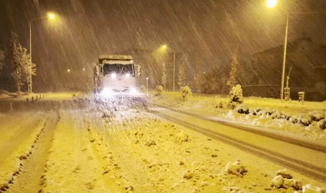 Van’da okullara kar tatili!