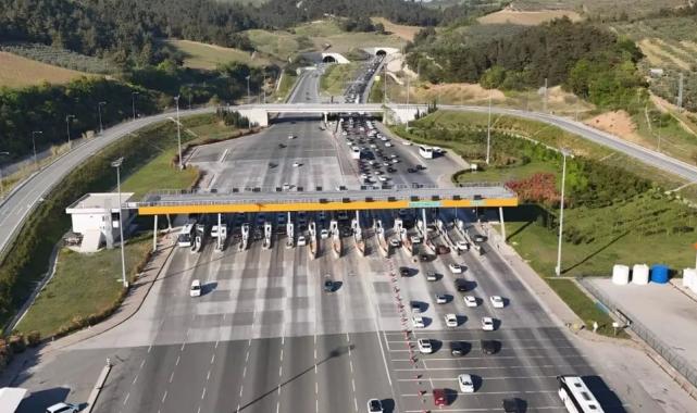 570 milyon araç otoyollardan geçti