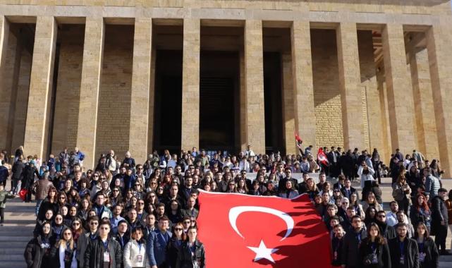 6,5 milyonu aşkın kişi Ata’nın huzuruna çıktı