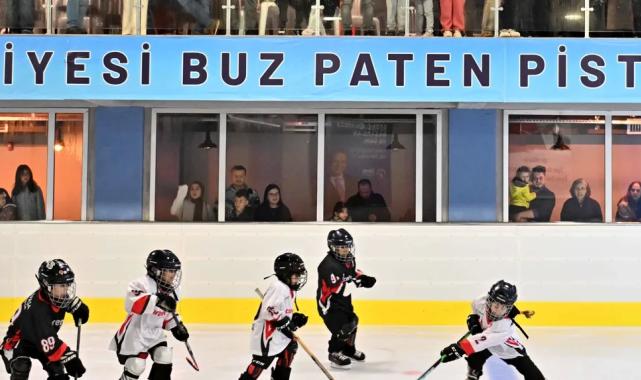 Akdeniz’in ilk ve tek doğal buz pisti yeniden açıldı