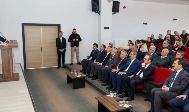 Artvin Valisi Ergün: ”Eğitimde kaliteyi artırmanın gayreti içerisindeyiz”