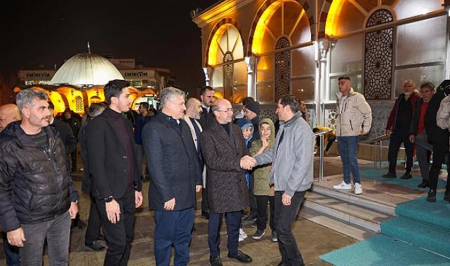 Başkan Pekyatırmacı vatandaşların kandil bereketine ortak oldu