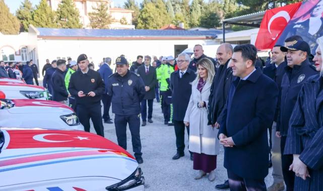 Bilecik’te emniyet ve jandarma teşkilatlarına 20 yeni araç