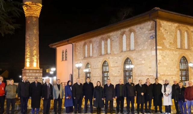 Bilecik’te tarihi camii 2 yıl sonra yeniden ibadete açıldı
