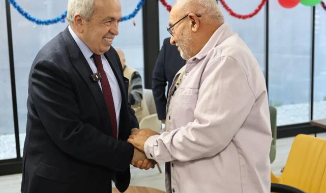 Bursa Nilüfer’de huzurevi sakinlerinden yeni yıla keyifli karşılama