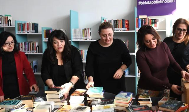 Bursa Osmangazi’de kitaplar bilet oldu, kütüphane rafları doldu