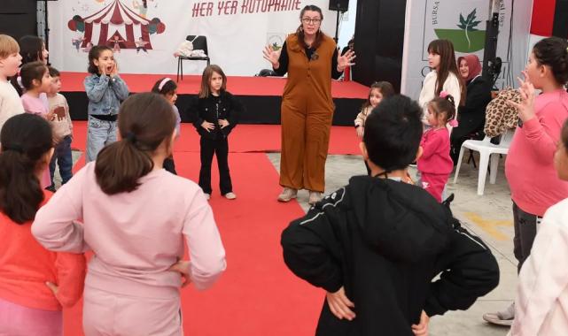 Bursa Osmangazili çocuklar tatilde eğlenceye doyuyor