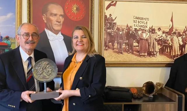 Büyükerşen’den İzmit’e ‘Balmumu’ müjdesi