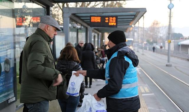 Büyükşehir, 4 bin 600 kandil simidi dağıttı