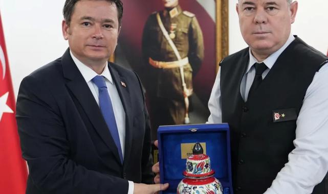Erkan Aydın, Bursa İl Jandarma Komutanı Tuğgeneral İdris Tataroğlu’nu ziyaret etti