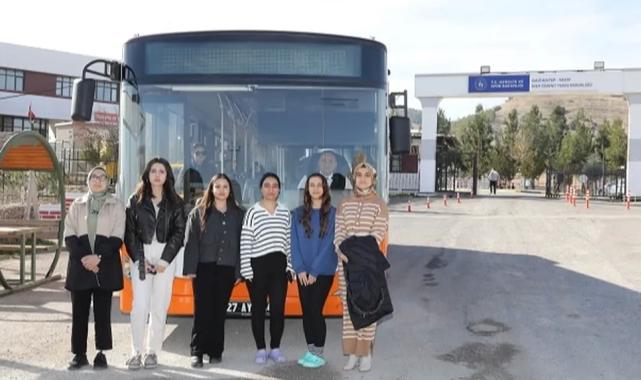 Gaziantep Nizip’in derdini Fatma Şahin çözdü