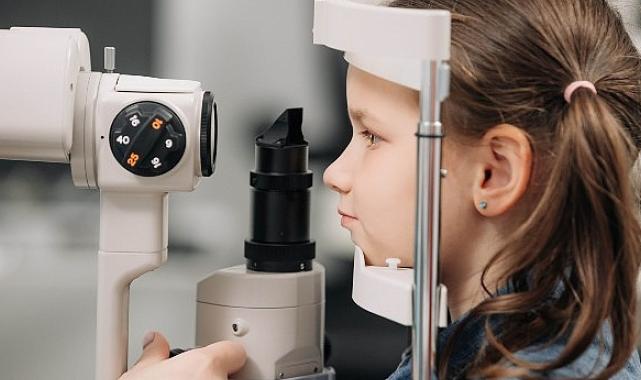 Göz Sağlığına Dikkat: Başarılı Bir Eğitim Hayatı İçin Görme Sorunlarına Erken Müdahale