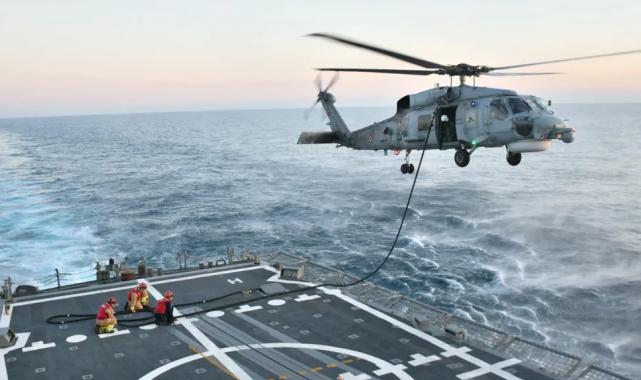 Havada nefes kesen ‘yakıt ikmali’ tatbikatı