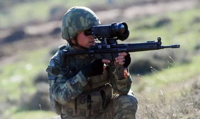 Irak ve Suriye’nin kuzeyinde 36 terörist etkisiz!