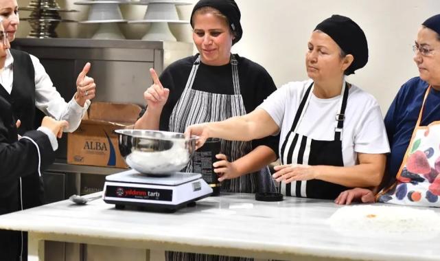 İşaret diliyle pasta yaptılar