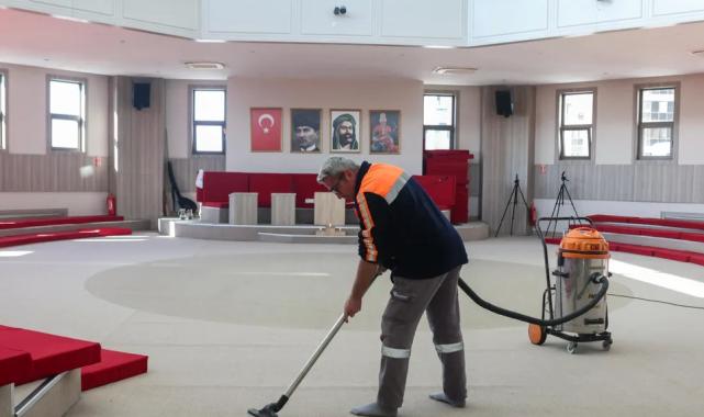 İstanbul Bakırköy’de ibadethanelerde temizlik seferberliği