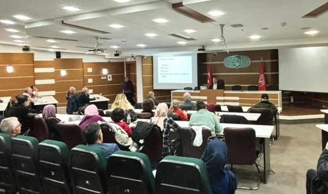 İzmir Bornova’da zeytin üreticilerine destek