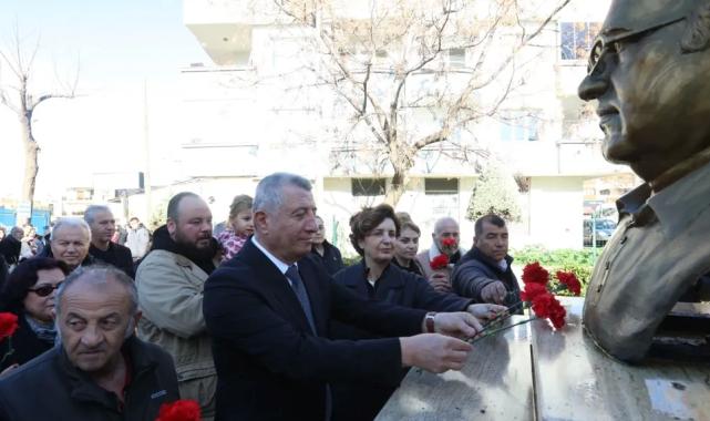İzmir Güzelbahçe’de Uğur Mumcu büstü ve ismiyle yaşatılıyor